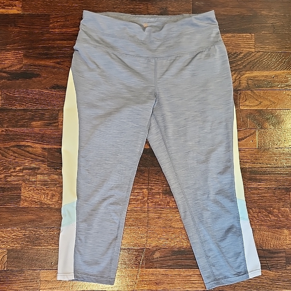 Tangerine Gray Capri Leggings Stretch Workout Athletic Running Athleisure Stripe